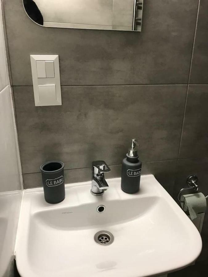 New Appartment-Studio Іn The Center Of Lviv Dış mekan fotoğraf